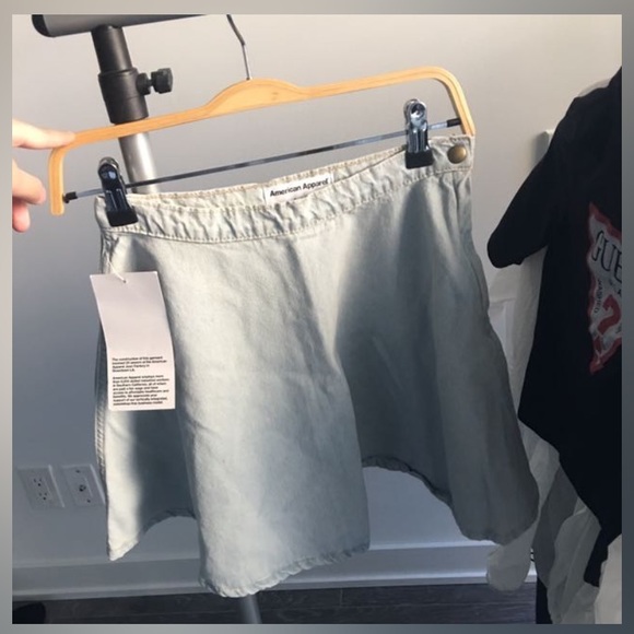American Apparel denim circle skirt
Size xs - Picture 1 of 1